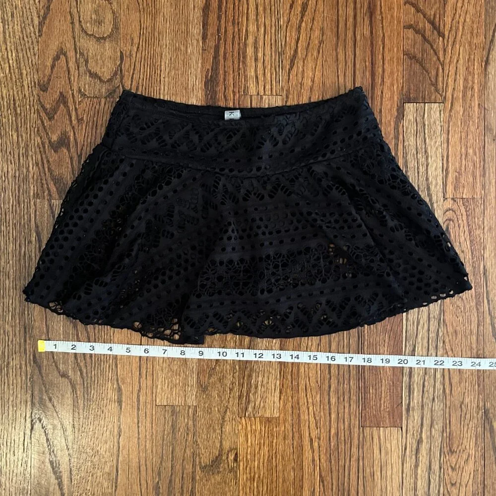 REKITA Women's Black Lace Swim Skirt Boho Whimsigoth Beachwear Chic Coquette M